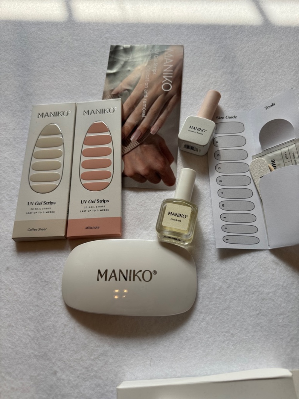 Maniko Starter Kit with UV Light